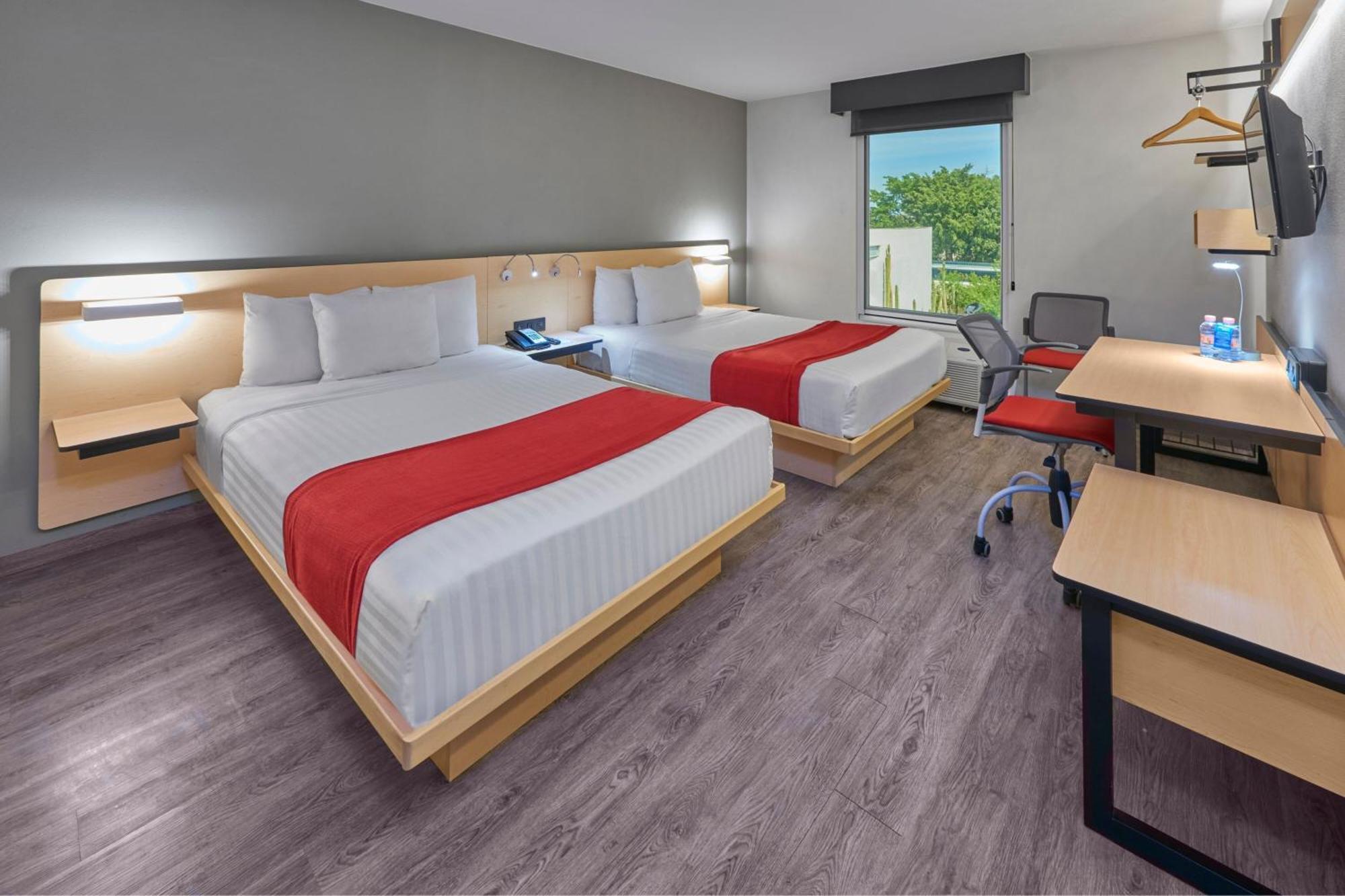 City Express By Marriott Irapuato Bagian luar foto