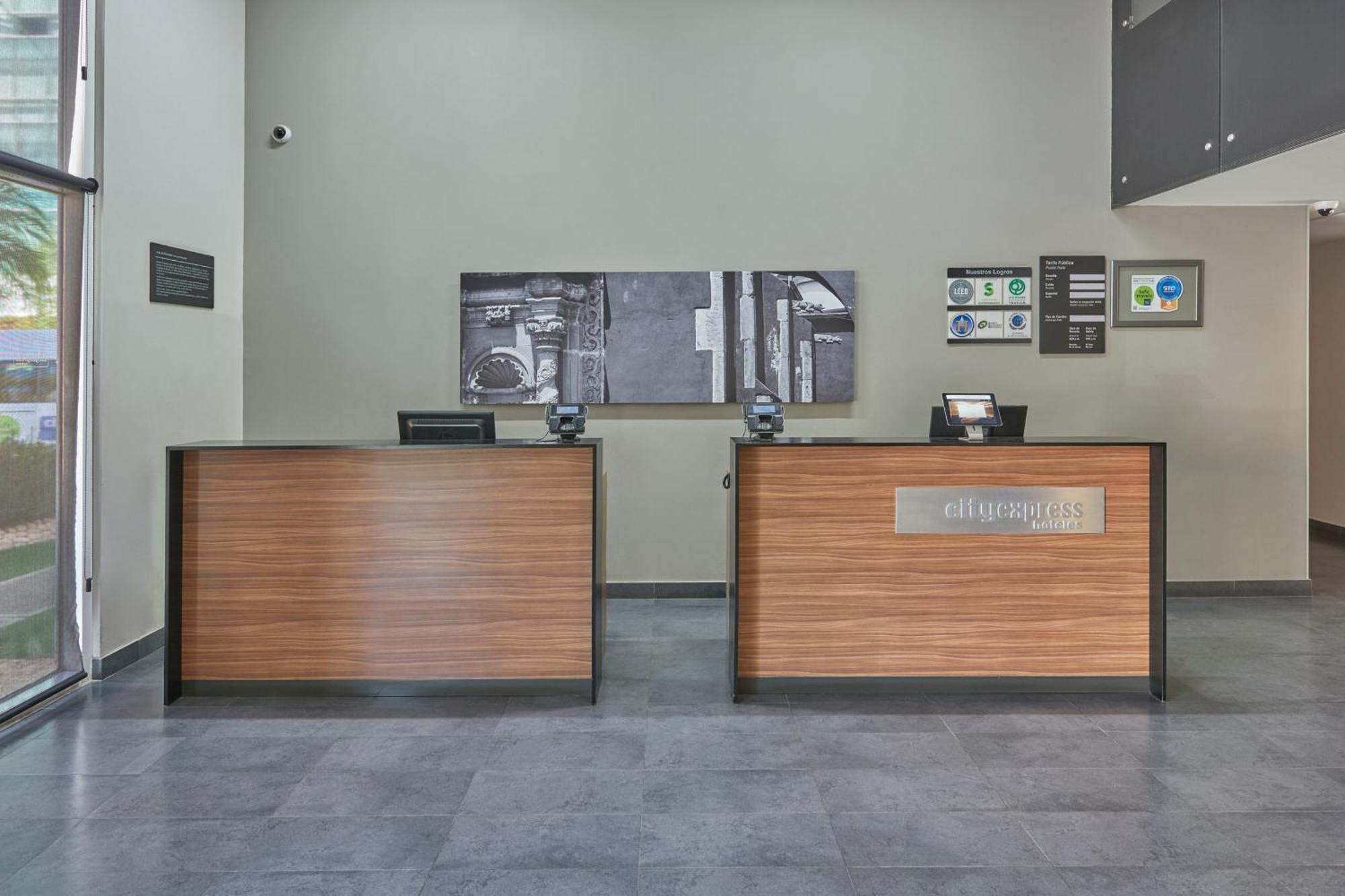 City Express By Marriott Irapuato Bagian luar foto