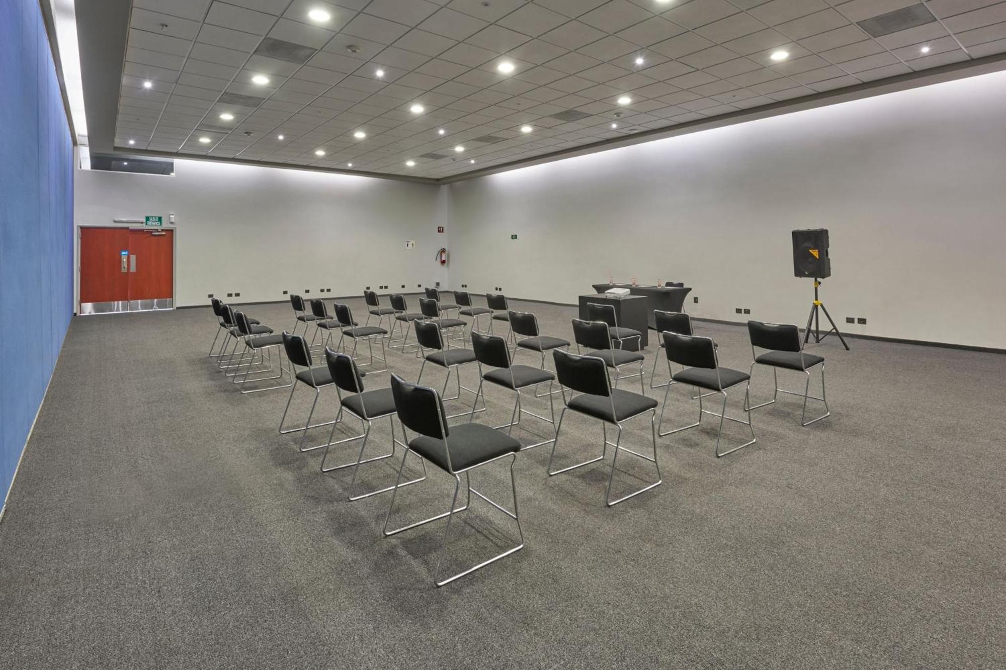 City Express By Marriott Irapuato Bagian luar foto