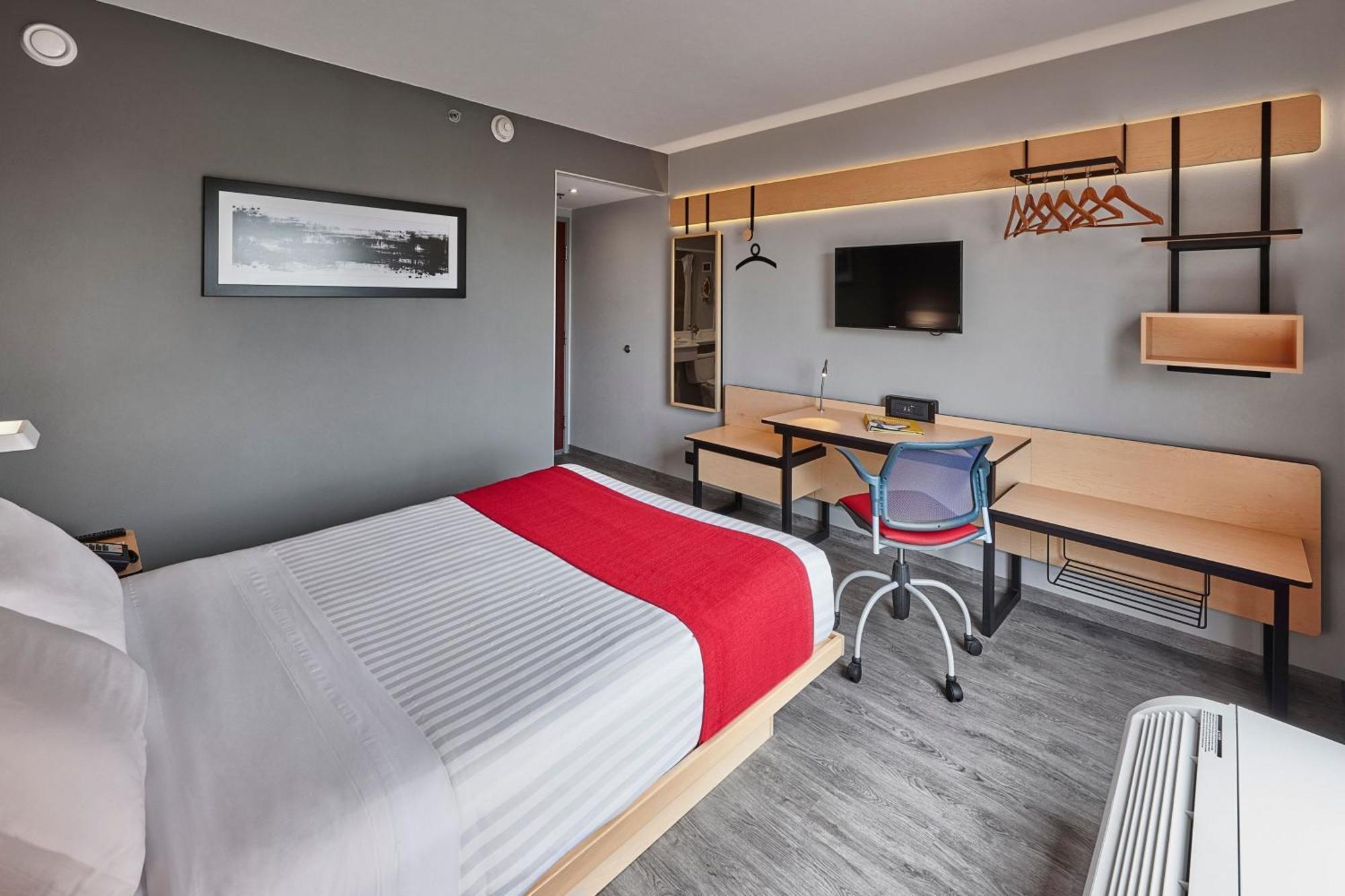 City Express By Marriott Irapuato Bagian luar foto